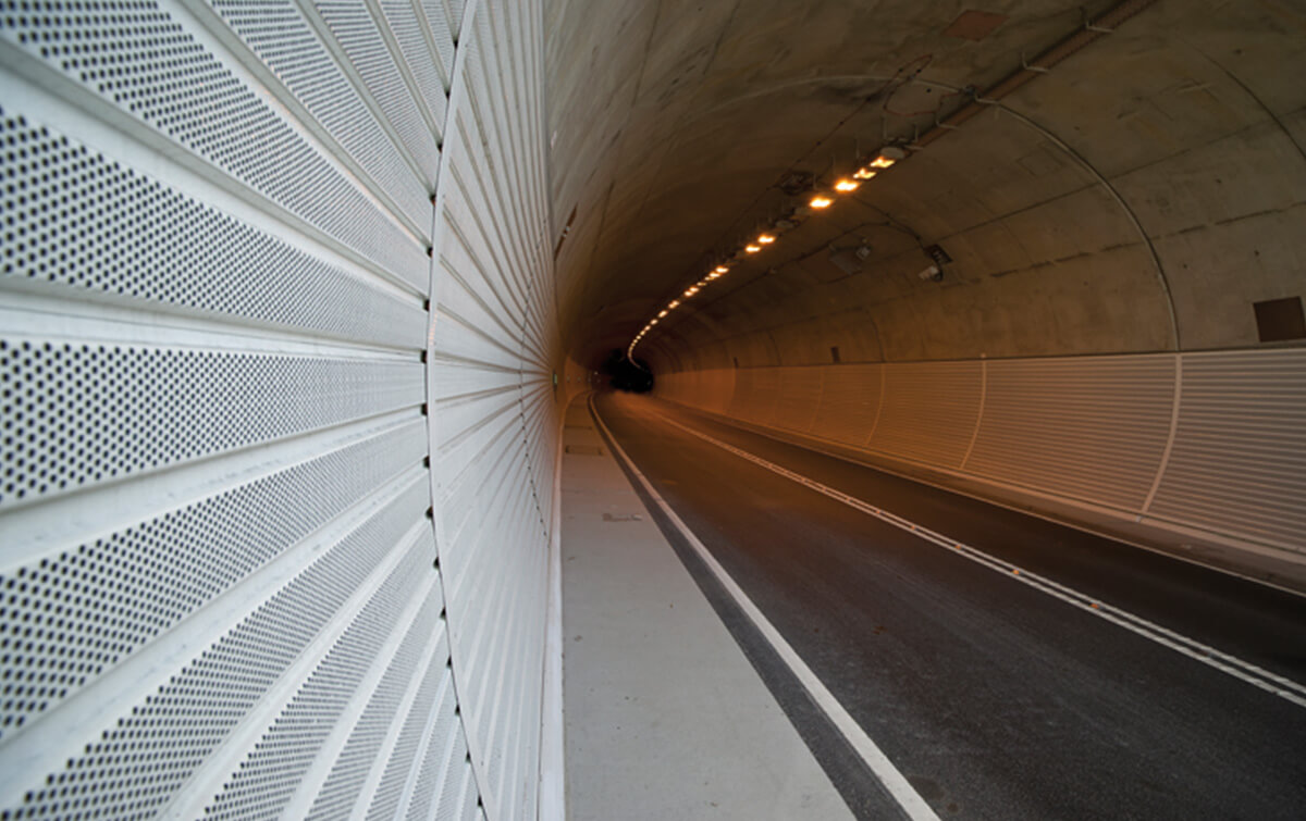 Innenansicht des neuen Felderhalde-Tunnels bei Isny